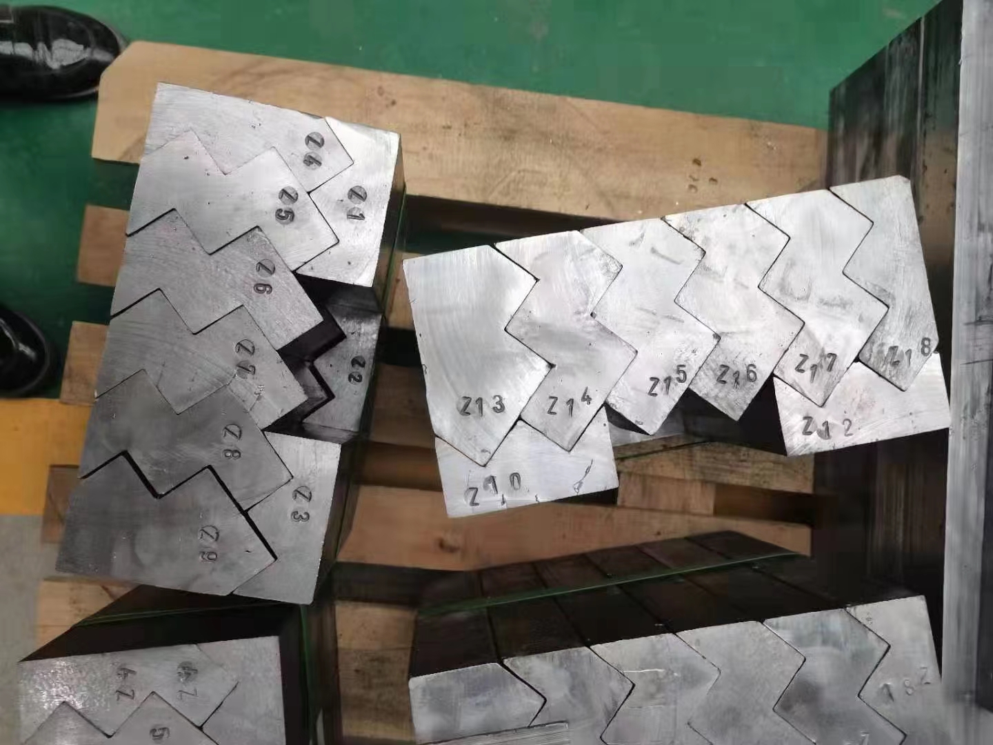 泰安工业配重铅块